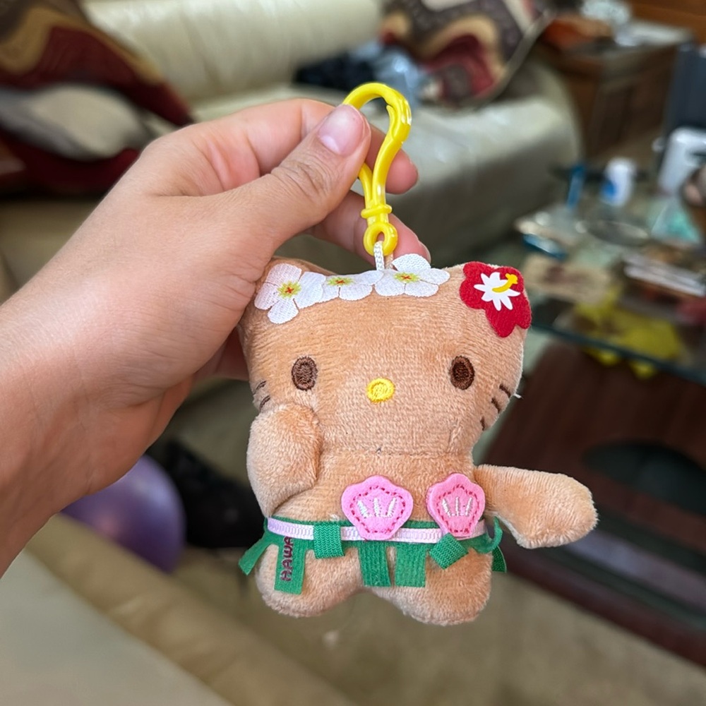 Hawaii hello kitty keychain bought in Hawaii
